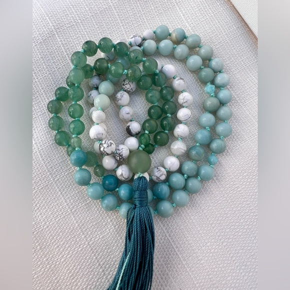 Aditi Mala | 108 bead gemstone Mala for meditation and manifestation. - Picture 3 of 3